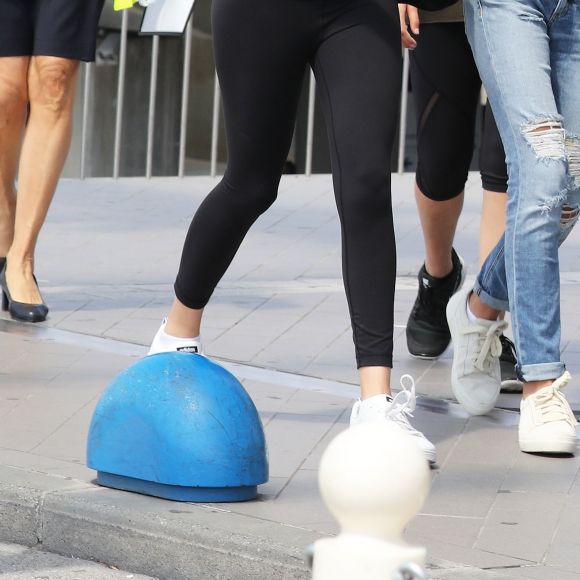 Sylvester Stallone et sa femme Jennifer Flavin arrivent à l'aéroport de Nice avec leurs filles Sophia Rose, Sistine Rose et Scarlet Rose le 5 juillet 2016.