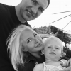 Hayden Panettiere répond en photo aux rumeurs de rupture avec son fiancé Wladimir Klitschko, sur Twitter le 8 juillet 2016