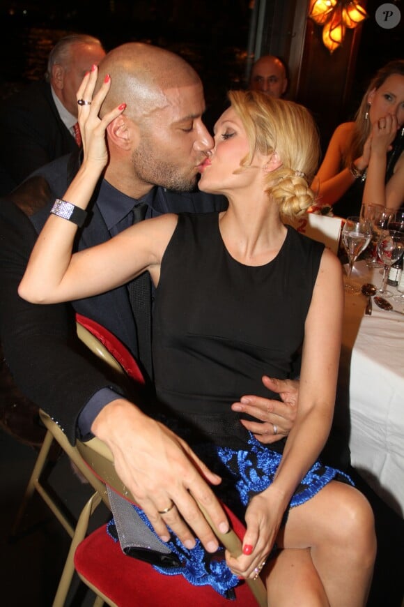 Exclusif - Xavier Delarue et sa femme Tatiana Laurens Delarue - Soirée sur le bateau Maxim's sur Seine organisée par Ismail Benaissi à Paris le 20 mars 2016. © Philippe Baldini/Bestimage