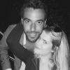 Coralie Xhaard (Secret Story 4) enceinte et radieuse. Elle vient de révéler le sexe de son bébé ! Juillet 2016.
