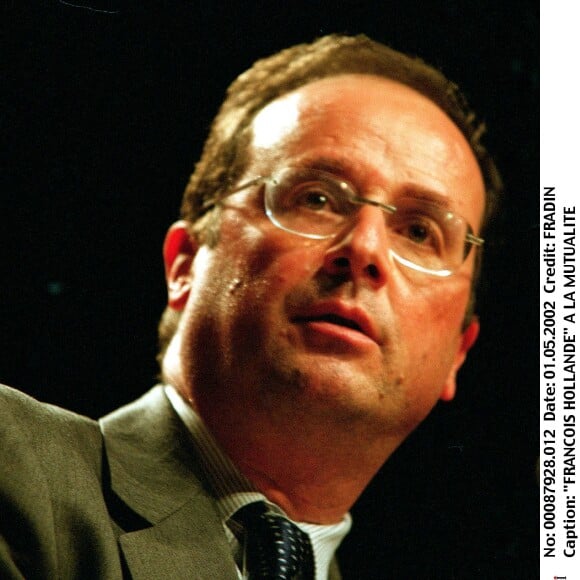 "FRANCOIS HOLLANDE" A LA MUTUALITE PORTRAIT01/05/2002 - 