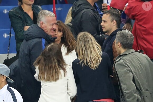 Didier Deschamps, Nagui et sa femme Mélanie Page lors du match de l'Euro 2016 Allemagne-France au stade Vélodrome à Marseille, France, le 7 juillet 2016. © Cyril Moreau/Bestimage