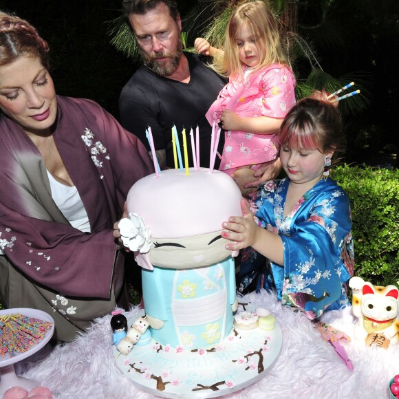 Exclusive - Dean McDermotto, Tori Spelling, Liam McDermott, Hattie McDermott, Stella McDermott, Finn McDermott during the Tori Spelling Throws Daughter Stella A Japanese Themed 8th Birthday in Los Angeles, CA on July 1§, 2016. Photo by Michael Simon/startraks/ABACAPRESS.COM19/07/2016 - 