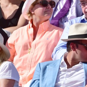 Marion Bartoli et son compagnon dans les tribunes lors de la finale des Internationaux de tennis de Roland-Garros à Paris, le 7 juin 2015.