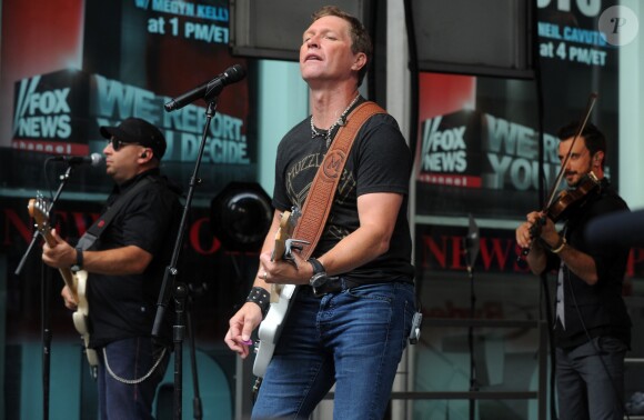 Craig Morgan performs on Fox News Channel's (FNC) Fox & Friends All-American Summer Concert Series in New York, NY, USA on July 13, 2012. Photo by Dennis Van Tine/ABACAPRESS.COM14/07/2012 - 