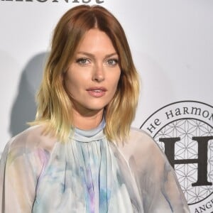 Caroline Receveur - Photocall de la soirée "The Harmonist" lors du 69ème Festival International du Film de Cannes. Le 16 mai 2016 © Lionel Urman / Bestimage