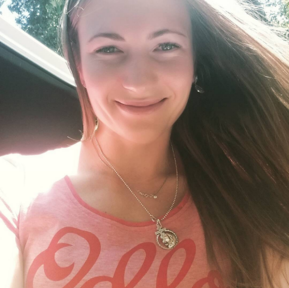 Darya Domracheva, selfie publié sur Instagram à l'été 2015. Le 16 juillet 2016, la biathlète a épousé Ole Einar Bjørndalen.