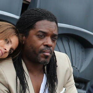 Anthony Kavanagh et sa femme Alexandra - People dans les tribunes des Internationaux de France de tennis de Roland Garros à Paris. Le 31 mai 2015.