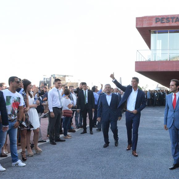 Cristiano Ronaldo à Funchal, à Madère, le 22 juillet 2016, où il inaugurait, en présence de sa famille et de son fils Cristiano Jr., l'aéroport rebaptisé d'après son nom ainsi qu'un hôtel appelé CR7. © Look Press Agency/ABACAPRESS.COM