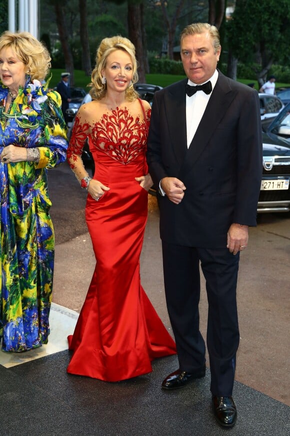 La princesse Camilla et le prince Charles de Bourbon des Deux-Siciles, duc et duchesse de Castro, et Edoarda Crociani, mère de la princesse, à la soirée de l'Automobile Club de Monaco au Sporting de Monte-Carlo le 29 mai 2016.
