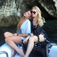 Lindsay Lohan enceinte ? Sa BFF rétablit la vérité sur ses fiançailles avec Egor
