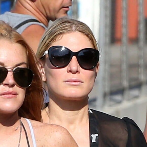 Semi-exclusif - Lindsay Lohan en vacances avec des amis sur un yacht en Sardaigne, après sa rupture avec Egor Tarabasov en Italie, le 26 juillet