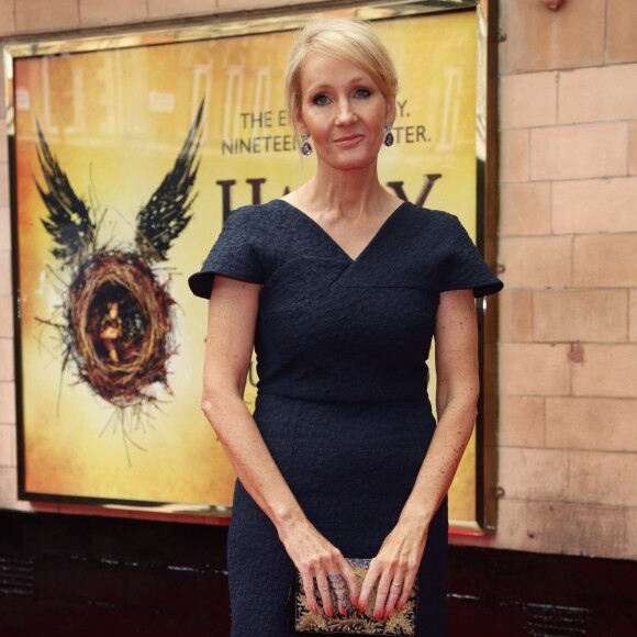 JK Rowling lors de la première mondiale de la pièce Harry Potter and The Cursed Child au Palace Theatre, Londres, le 30 juillet 2016.