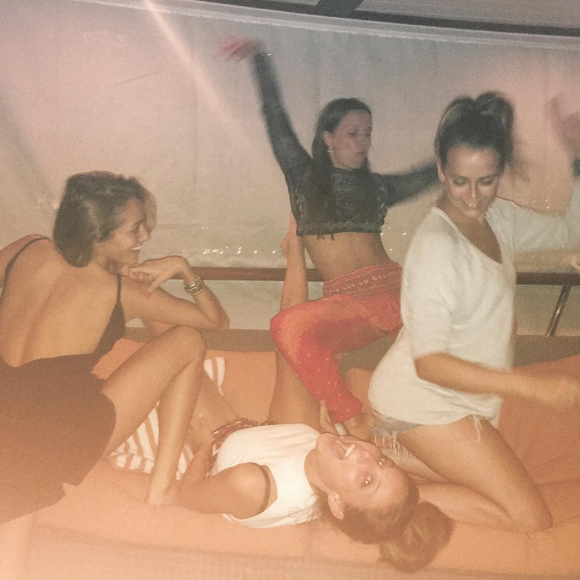 Quand Pauline Ducruet s'éclate avec ses copines, ça peut donner ça ! Photo Instagram juin 2016