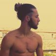 Tarek Benattia des "Anges 8" torse nu sur Instagram