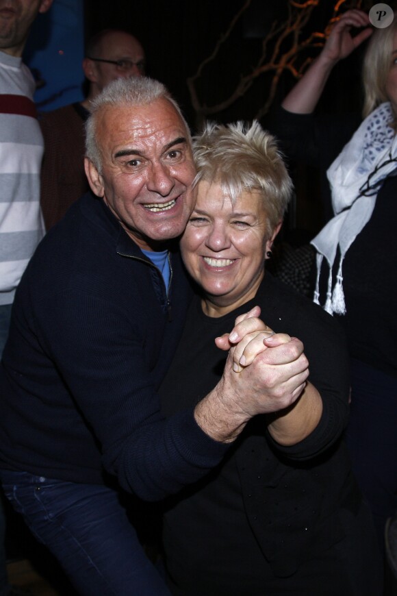 Michel Fugain et Mimie Mathy - People au concert de Michel Fugain et Pluribus aux Folies Bergère le 7 mars 2015 à Paris