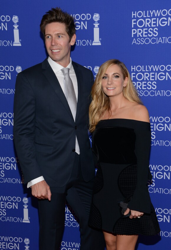 Joanne Froggatt et son mari James Cannon à la soirée annuelle du HFPA à l'hôtel Regent Beverly Wilshire à Beverly Hills, le 4 aout 2016