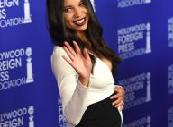 Jurnee Smollett-Bell (True Blood) enceinte et décolletée devant un jeune papa