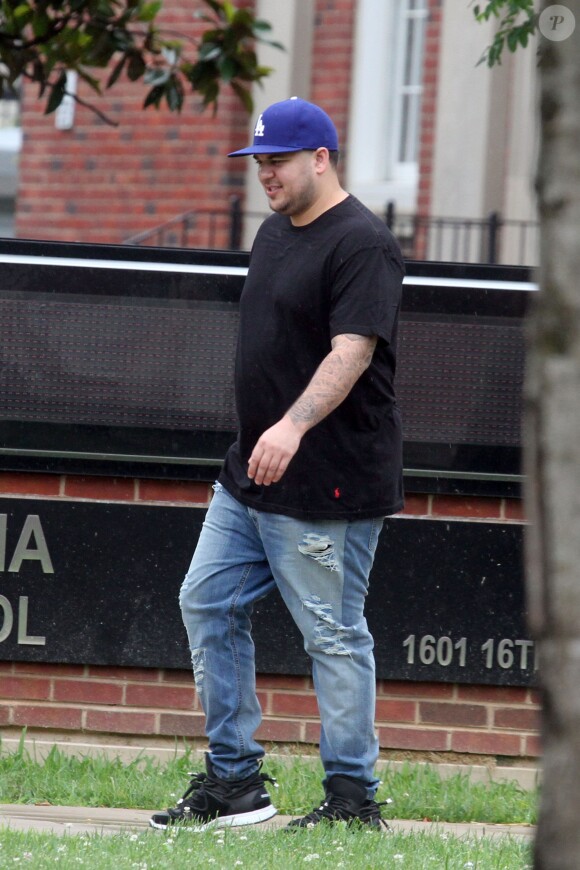 Blac Chyna enceinte et son fiancé Rob Kardashian sur le tournage de leur téléréalité à Washington le 4 juillet 2016.
