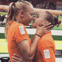 Sanne Wevers : Tout l'amour de sa soeur jumelle Lieke après sa médaille d'or
