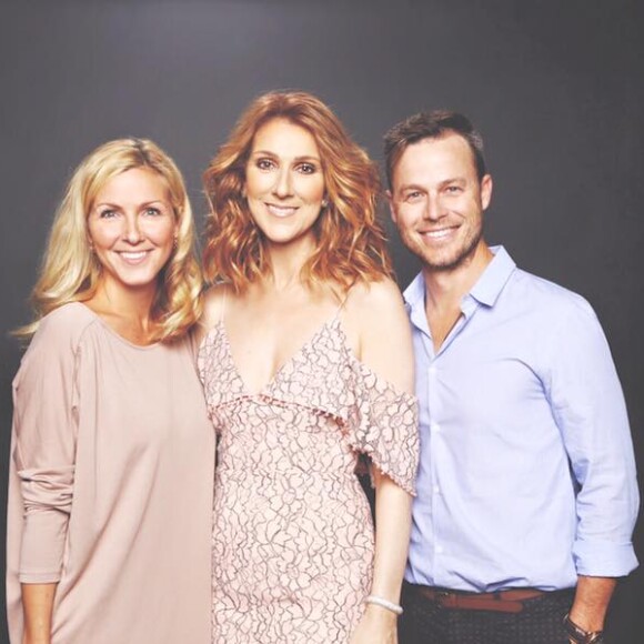 Véronique Cloutier a partagé cette photo d'elle et de Céline Dion, sur Facebook. Août 2016.