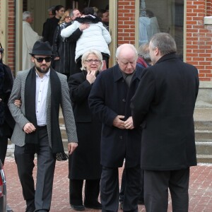 Liette Dion (la blonde), soeur de Daniel Dion - Obsèques de Daniel Dion, frère de Céline Dion, en présence de la famille et des amis en l'église Saints-Simon-et-Jude à Charlemagne, le 25 janvier 2016. © Eric Yainiri / Bestimage