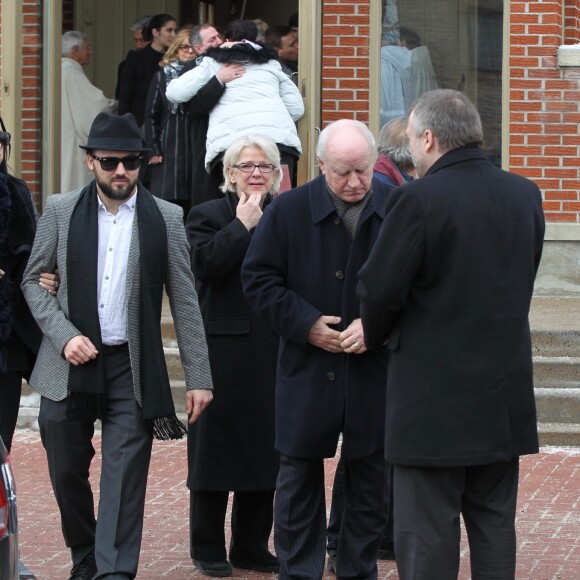 Liette Dion (la blonde), soeur de Daniel Dion - Obsèques de Daniel Dion, frère de Céline Dion, en présence de la famille et des amis en l'église Saints-Simon-et-Jude à Charlemagne, le 25 janvier 2016. © Eric Yainiri / Bestimage