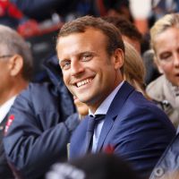 Emmanuel Macron et son épouse Brigitte s'éclatent devant des gladiateurs...