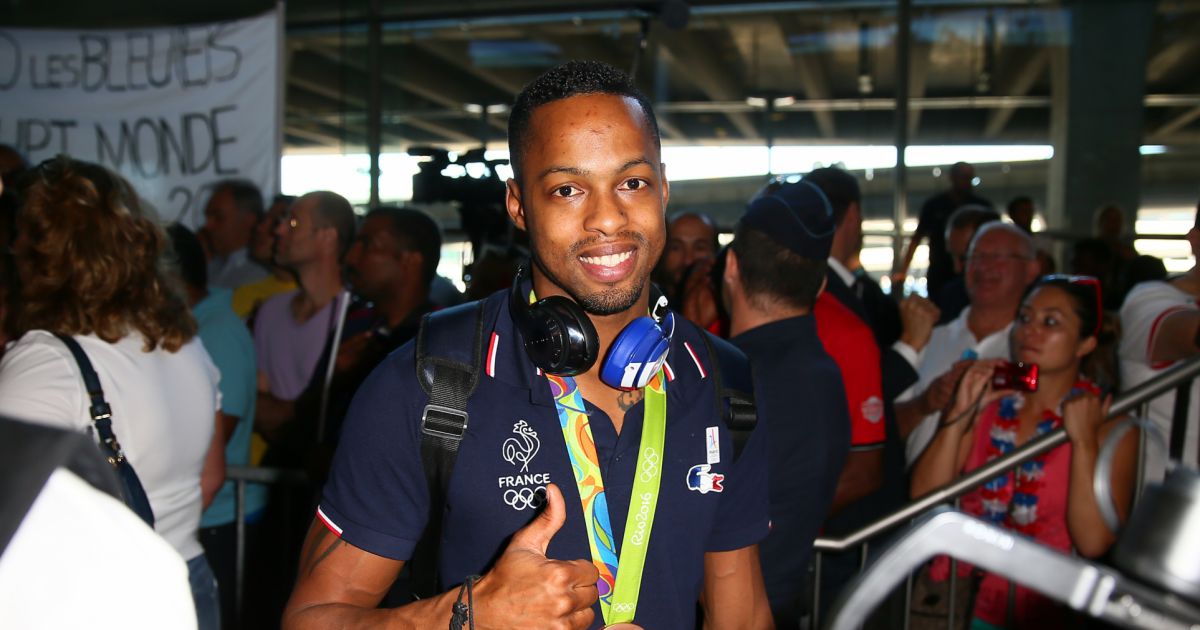 Dimitri Bascou Retour à Paris des athlètes français des Jeux