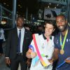 Teddy Riner et Tony Estanguet - Retour à Paris des athlètes français des Jeux olympiques de Rio 2016 à l'aéroport de Roissy le 23 août 2016.
