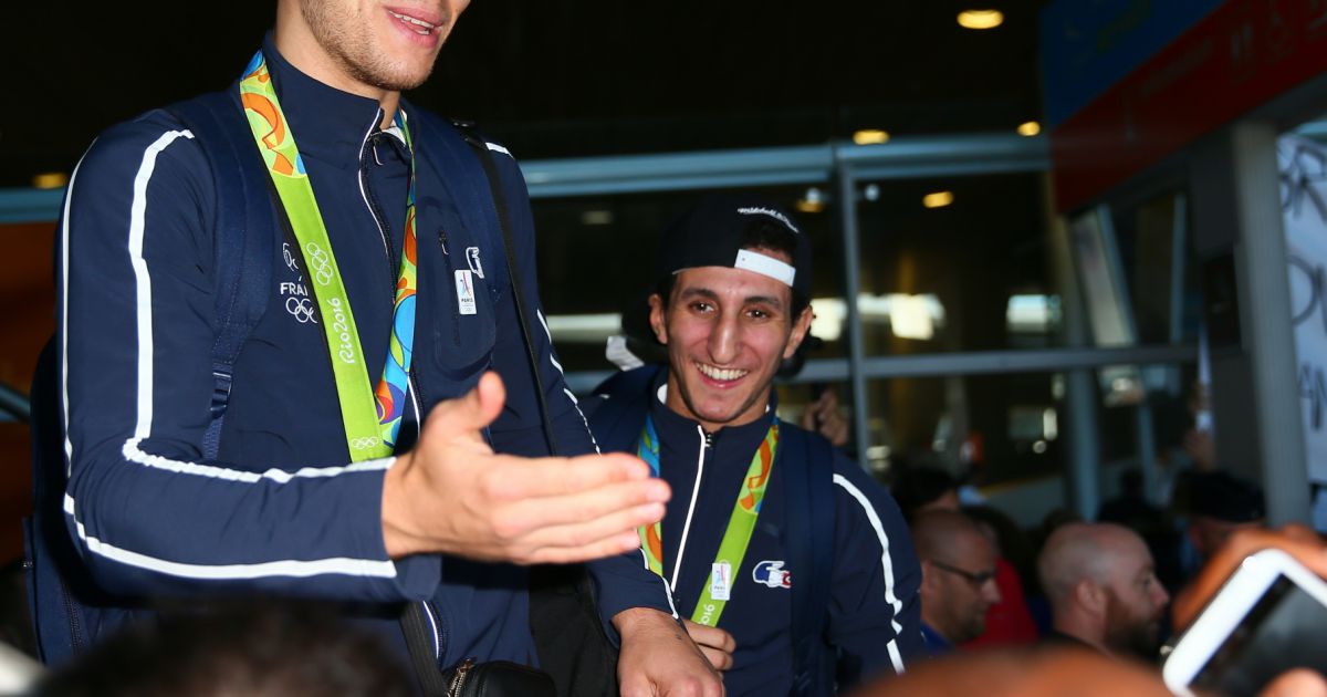 Mathieu Bauderlique et Sofiane Oumiha Retour à Paris des athlètes