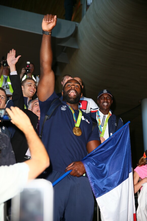 Teddy Riner - Retour à Paris des athlètes français des Jeux olympiques de Rio 2016 à l'aéroport de Roissy le 23 août 2016.