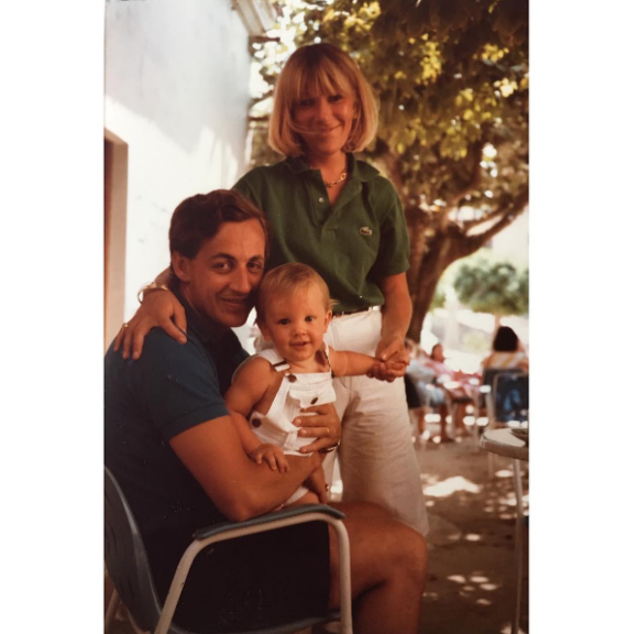 Photo de Nicolas Sarkozy, son ex-épouse Marie-Dominique Culioli et leur fils Pierre publiée le 24 août 2016.