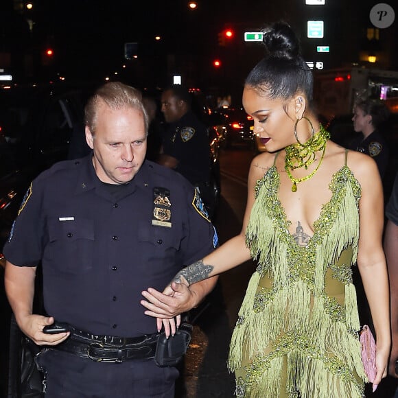 La chanteuse Rihanna se rendant à la ''Rihanna's VMA After Party'' à New York, le 28 août 2016.