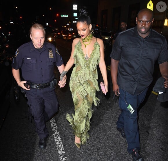 La chanteuse Rihanna se rendant à la ''Rihanna's VMA After Party'' à New York, le 28 août 2016.