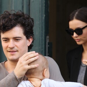 Orlando Bloom, Miranda Kerr et leur bébé Flynn à Paris le 29 septembre 2011