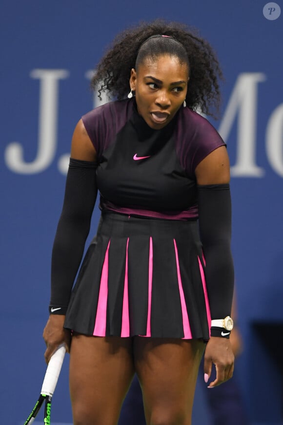 Serena Williams pendant l'US Open 2016 au USTA Billie Jean King National Tennis Center à Flushing Meadow, New York, le 1er Septembre 2016.