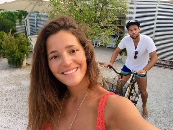Malena Costa et Mario Suarez, qui a posté cette photo pour le 27e anniversaire de sa chérie le 31 août 2016, sont devenus parents le 28 juin 2016 avec la naissance de Matilda. Photo Instagram.