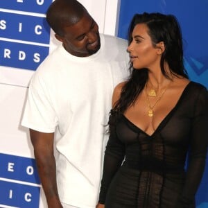 Kim Kardashian et son mari Kanye West au Photocall des MTV Video Music Awards 2016 au Madison Square Garden à New York. Le 28 août 2016 © Nancy Kaszerman / Zuma Press / Bestimage