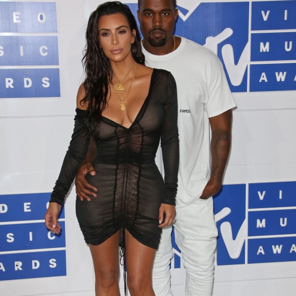 Kim Kardashian et son mari Kanye West à la soirée des MTV Video Music Awards 2016 à Madison Square Garden à New York, le 28 août 2016.