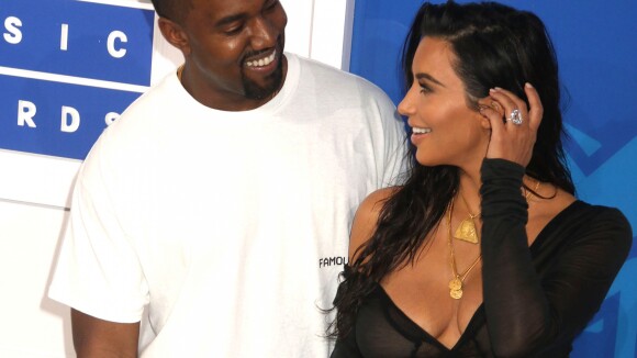 Kim Kardashian : Kanye West remplace son alliance par une bague hors de prix