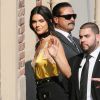Kris et Kendall Jenner arrivent sur le plateau du Jimmy Kimmel Live à Los Angeles, le 24 août 2016.