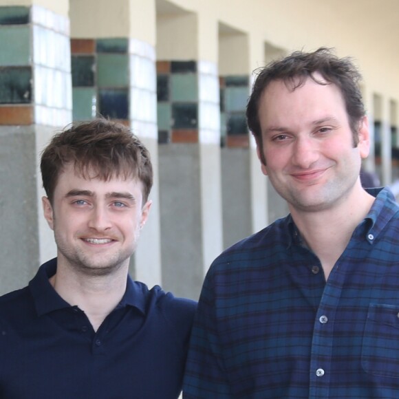 Daniel Radcliffe et le réalisateur Daniel Ragussis - Inauguration de la cabine de Daniel Radcliffe sur les planches au 42ème Festival du Film Américain de Deauville le 10 septembre 2016. © Denis Guignebourg / Bestimage