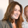 Semi-Exclusif - Carla Bruni-Sarkozy rejoint son mari Nicolas Sarkozy lors d'une séance de dédicaces de son livre "Tout pour la France" à la Fnac des Ternes à Paris le 10 septembre 2016 © Pierre Perusseau / Bestimage