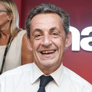 Nicolas Sarkozy en séance de dédicaces pour son livre " Tout pour la France " à la Fnac des Ternes à Paris le 10 septembre 2016 . © Pierre Perusseau / Bestimage