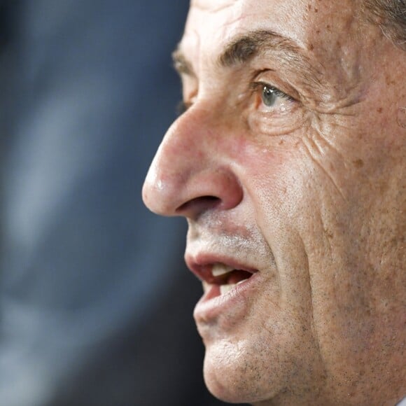 Nicolas Sarkozy en séance de dédicaces pour son livre " Tout pour la France " à la Fnac des Ternes à Paris le 10 septembre 2016 . © Pierre Perusseau / Bestimage