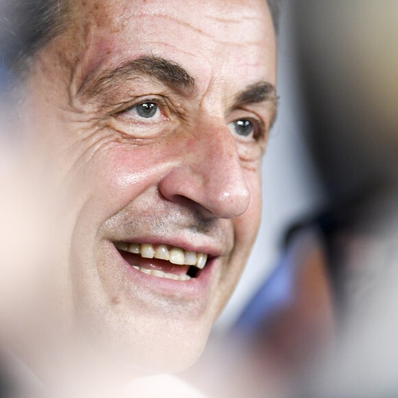 Nicolas Sarkozy en séance de dédicaces pour son livre " Tout pour la France " à la Fnac des Ternes à Paris le 10 septembre 2016 . © Pierre Perusseau / Bestimage