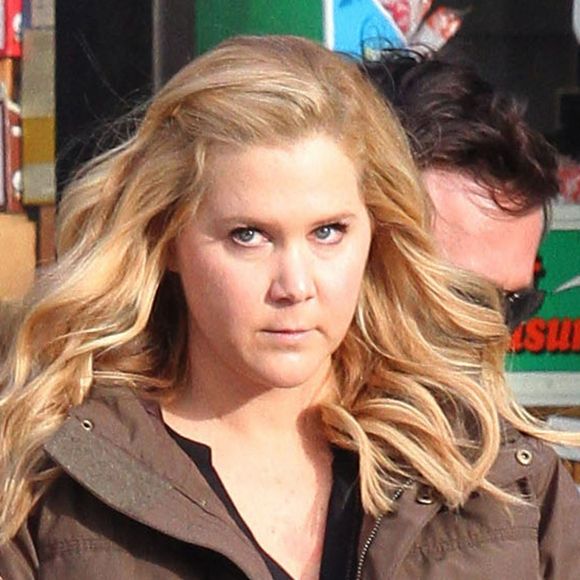 Amy Schumer dans la série "Inside Amy Schumer Show" à New York le 11 février 2016.