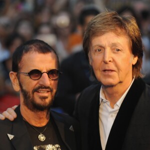Ringo Starr et Paul McCartney à la première de "The Beatles: Eight Days A Week - The Touring Years" au cinéma Odeon à Leicester Square à Londres, le 15 septembre 2016.