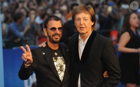 Ringo Starr et Paul McCartney à la première de "The Beatles: Eight Days A Week - The Touring Years" au cinéma Odeon à Leicester Square à Londres, le 15 septembre 2016.